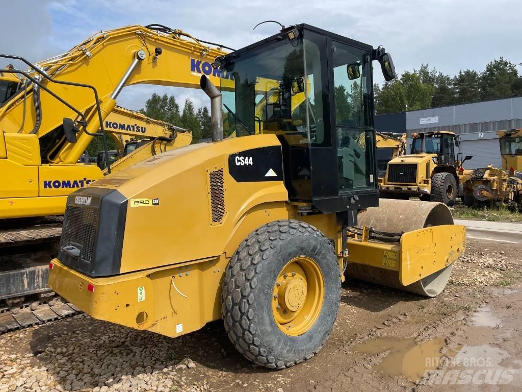 CAT CS44 Cilindros Compactadores monocilíndricos