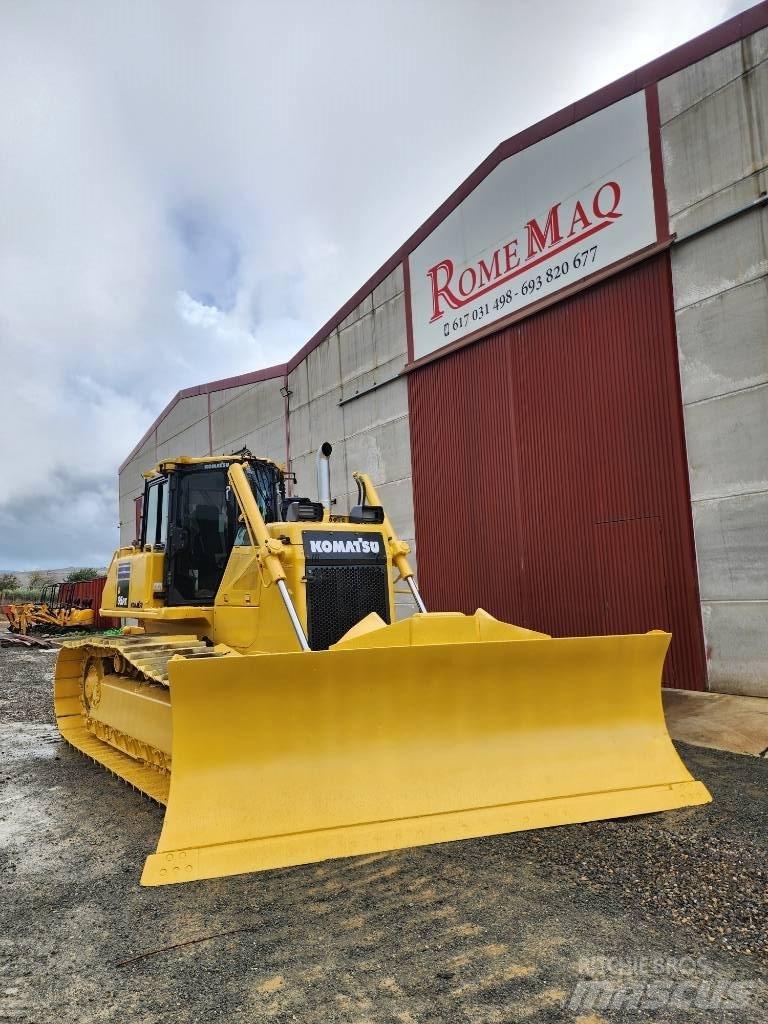 Komatsu D 65 PX-17 Dozers - Tratores rastos