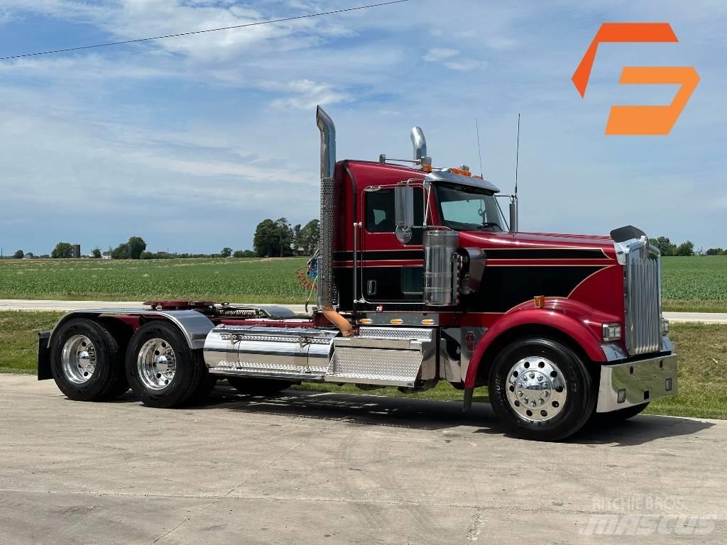 Kenworth W900 Tractores (camiões)