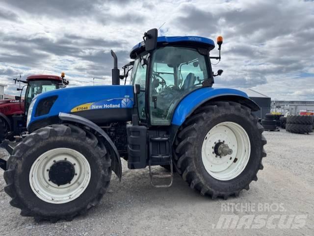 New Holland 7040 Tratores Agrícolas usados