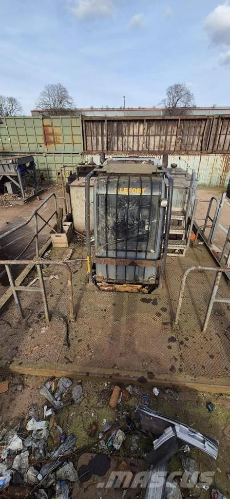 Lefort 850 Construção - Outros
