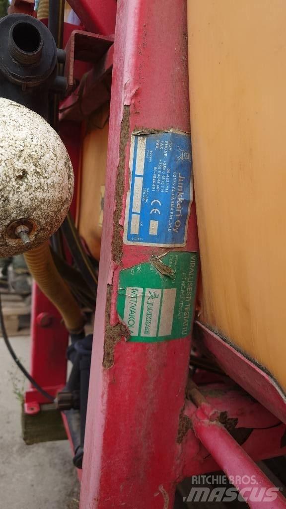Junkkari 87900 Pulverizadores montados