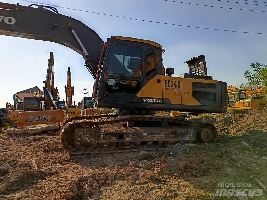 Volvo EC 240 Escavadoras de rastos