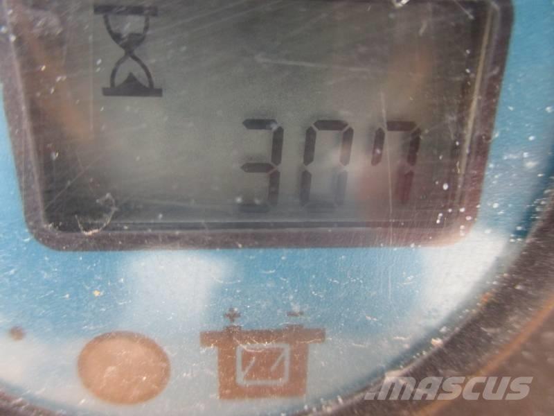 Haulotte Compact 14 Elevadores de tesoura