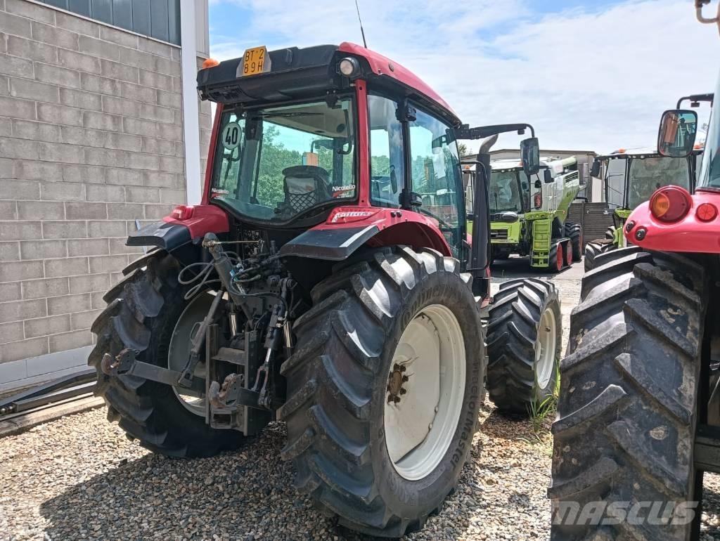 Valtra A 114 Tratores Agrícolas usados