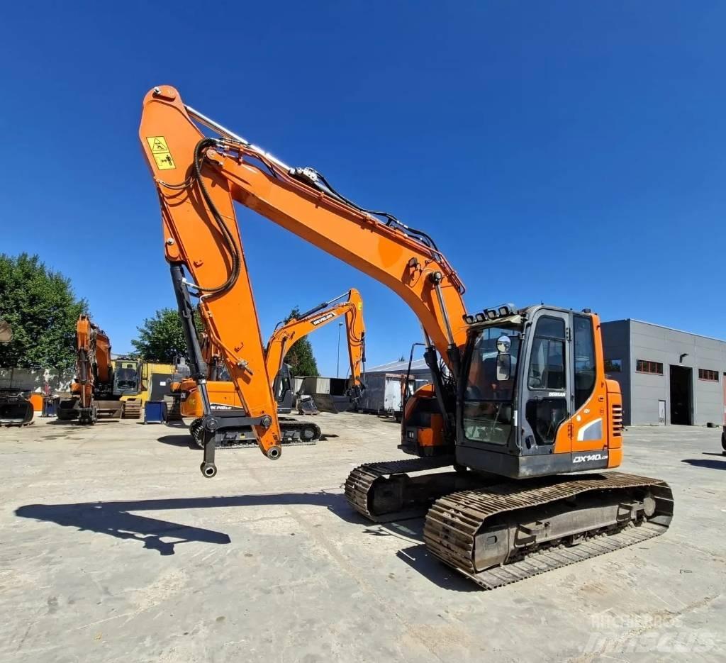 Doosan DX140LCR-5 Escavadoras de rastos