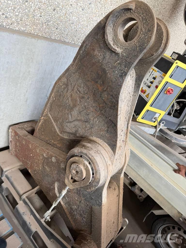 CAT MP 324 Britadeiras de construção