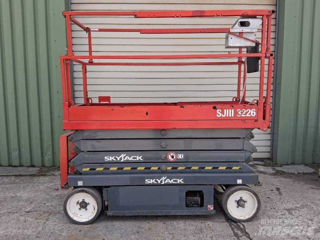 SkyJack SJ III 3226 Elevadores de tesoura