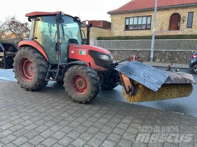 Kubota 7060M Tratores Agrícolas usados