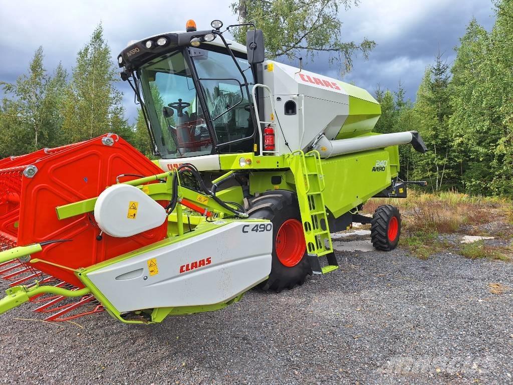 CLAAS Avero 240 Ceifeiras debulhadoras