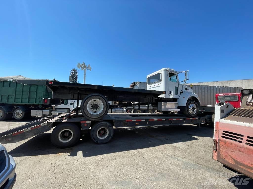 Peterbilt 337 Tractores (camiões)