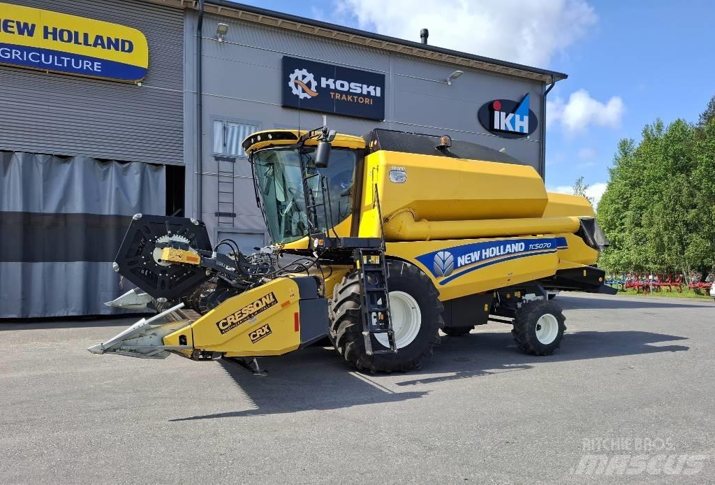 New Holland TC 5070 Ceifeiras debulhadoras