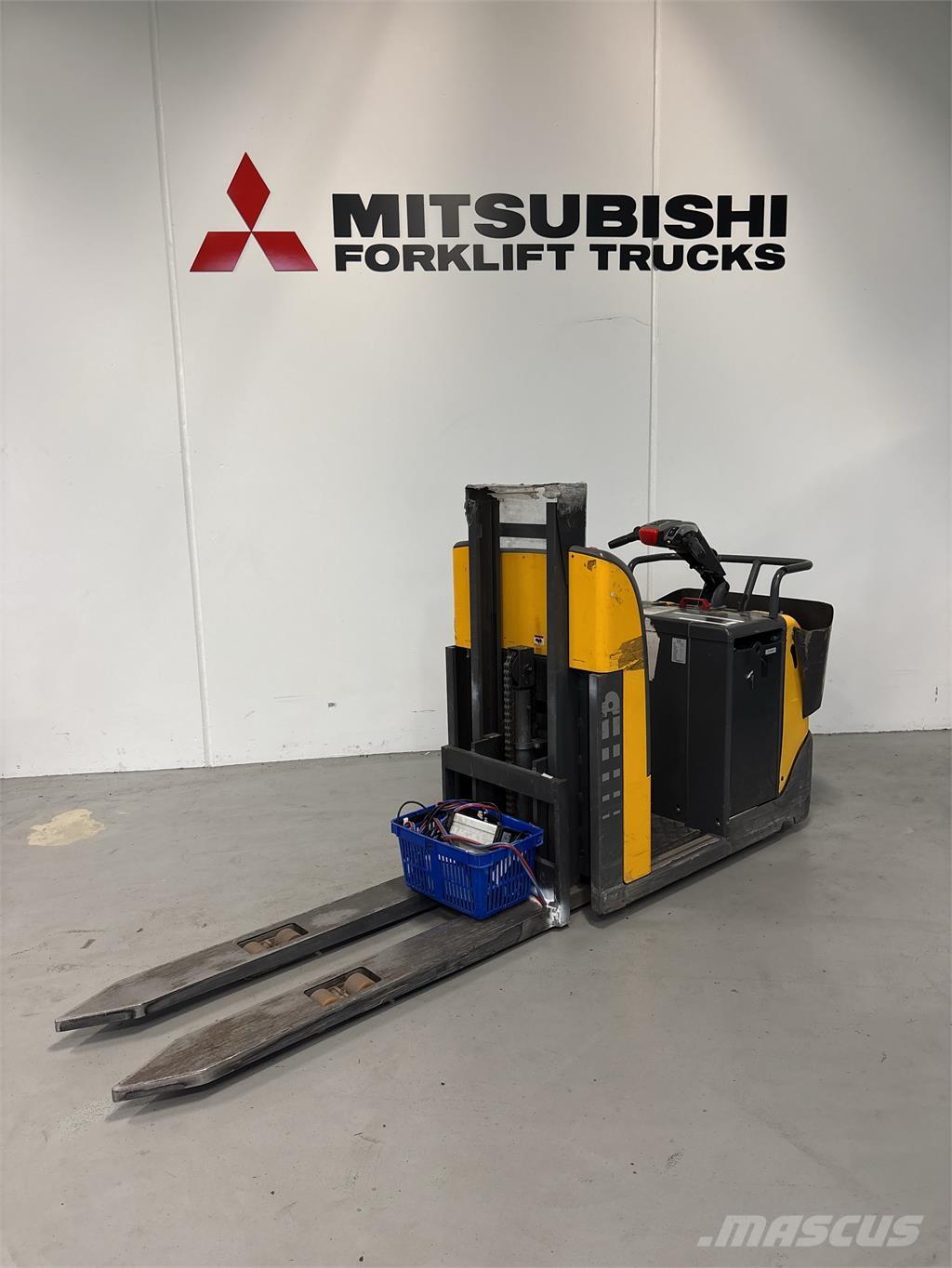 Atlet PPF120 Preparadoras de encomendas de baixa elevação