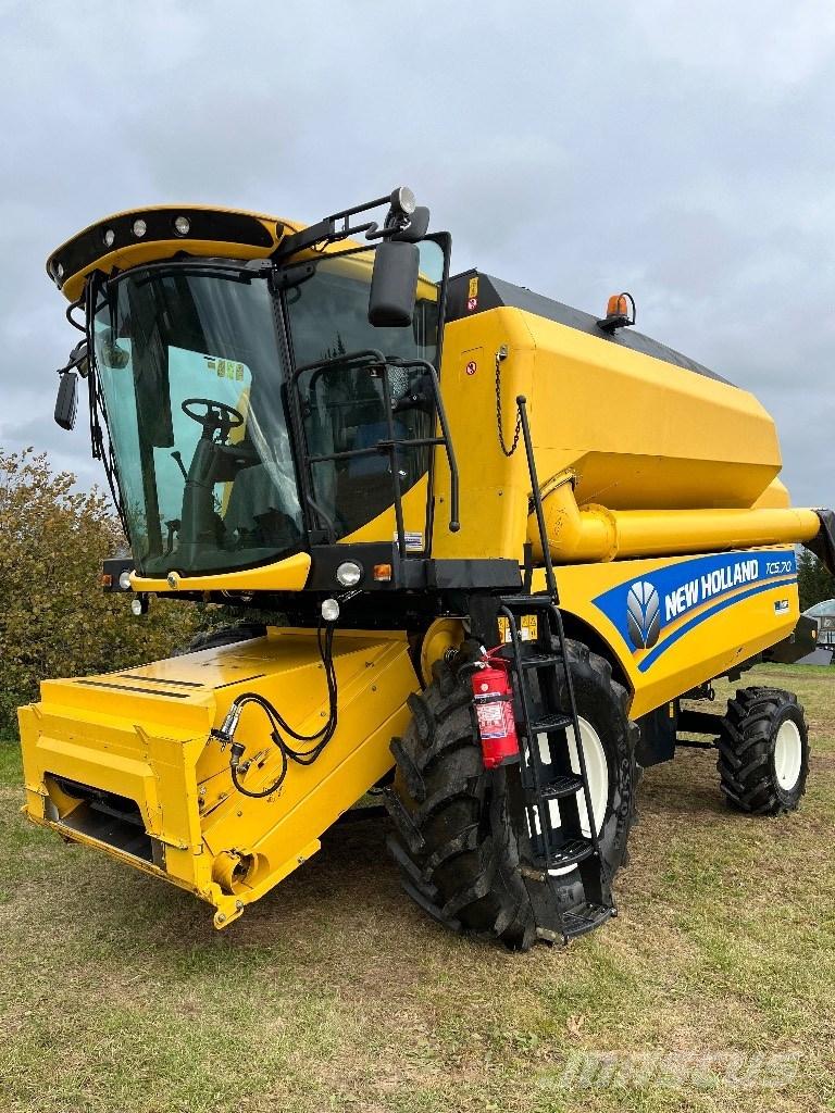 New Holland TC 5.70 Ceifeiras debulhadoras