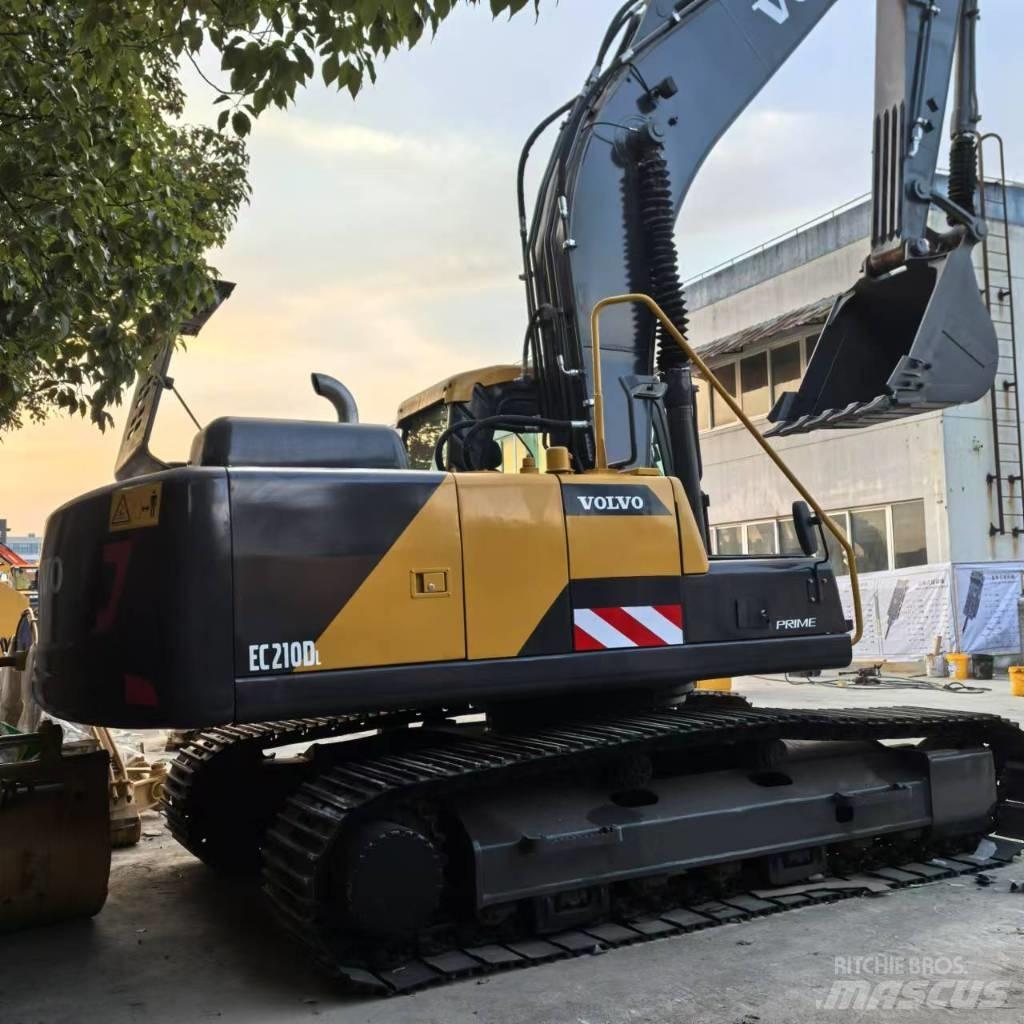 Volvo EC 210 D Escavadoras Midi 7t - 12t