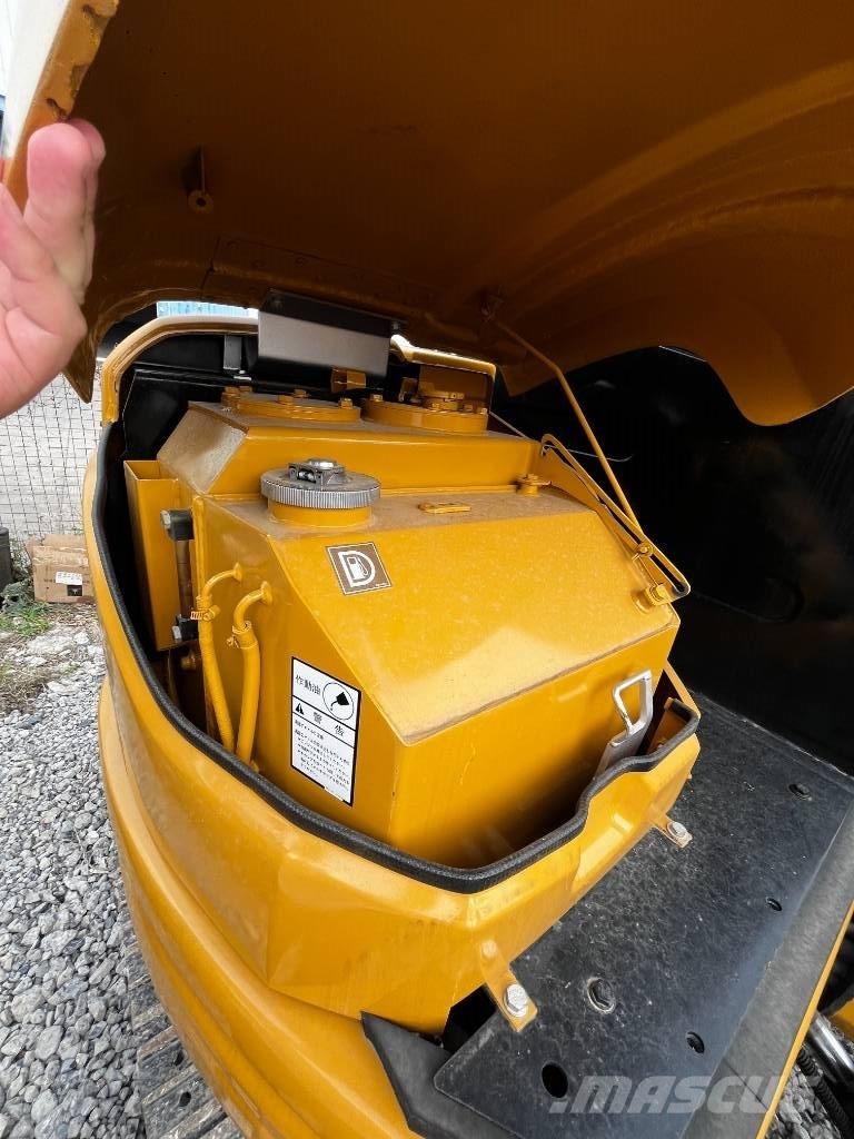 CAT 304 CR Mini Escavadoras <7t