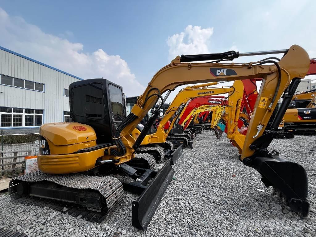 CAT 304 CR Mini Escavadoras <7t