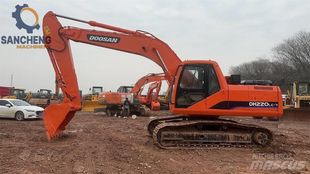Doosan DH 220 Escavadoras de rastos