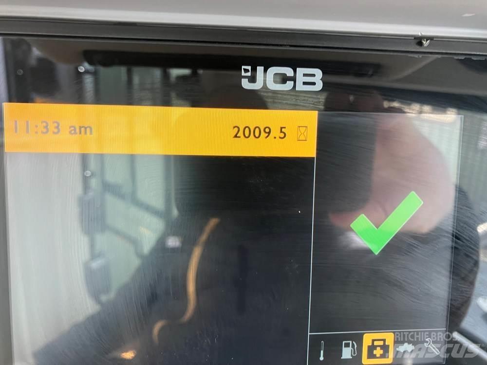 JCB 411 Pás carregadoras de rodas