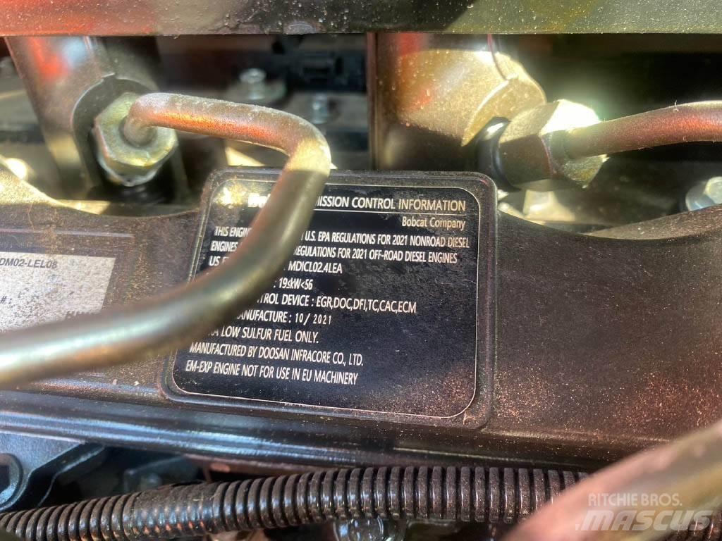 Bobcat T450 Carregadoras de direcção deslizante