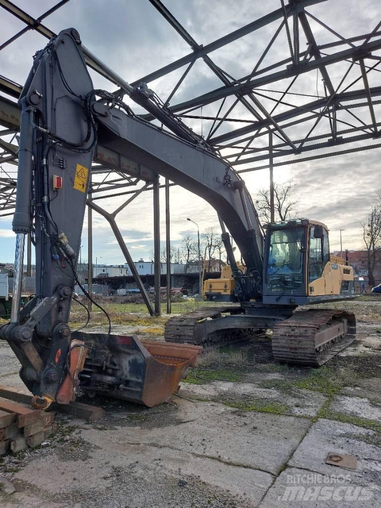 Volvo EC 250 D L Escavadoras de rastos