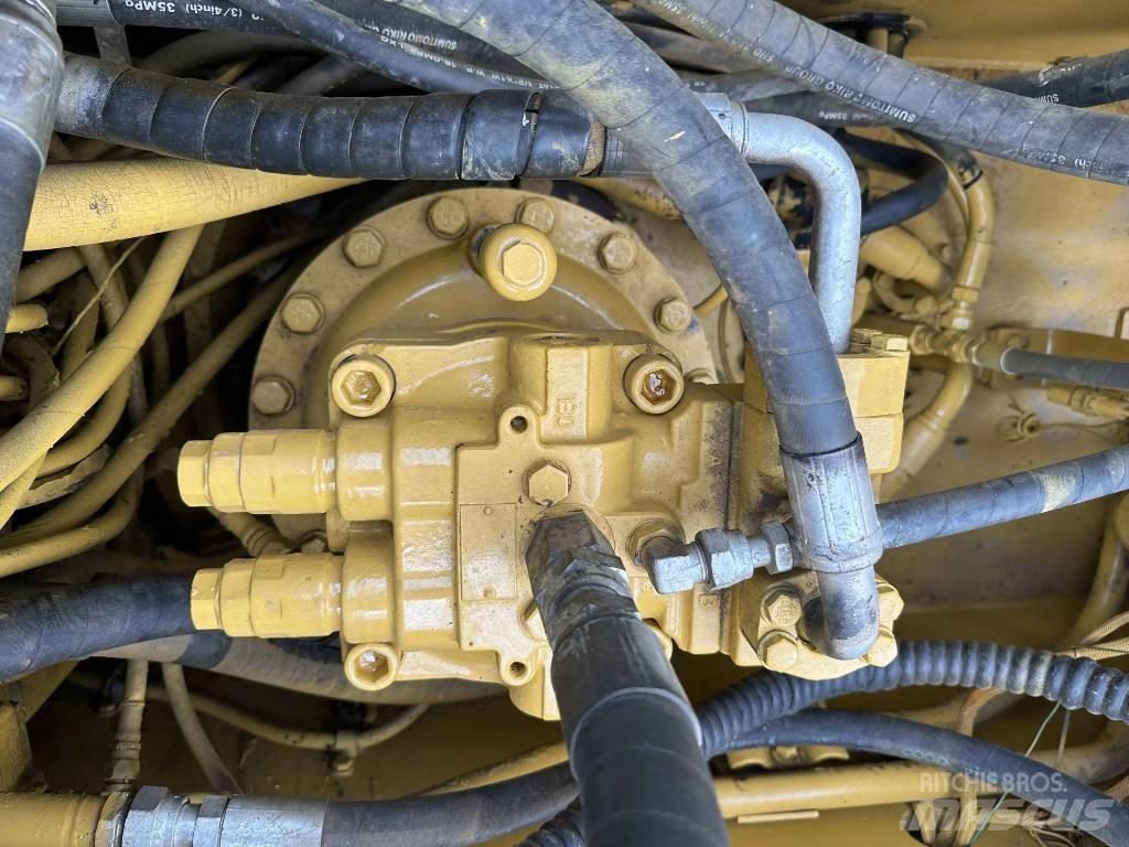 CAT 320D Escavadoras de rastos