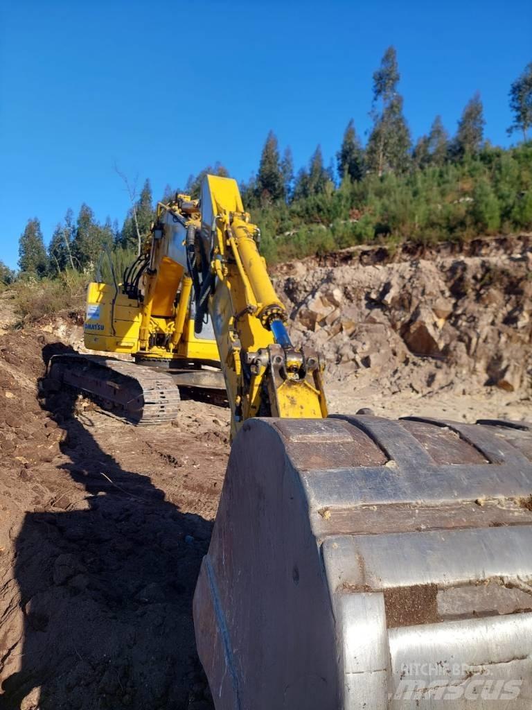 Komatsu PC 228 LC-3 Escavadoras de rastos