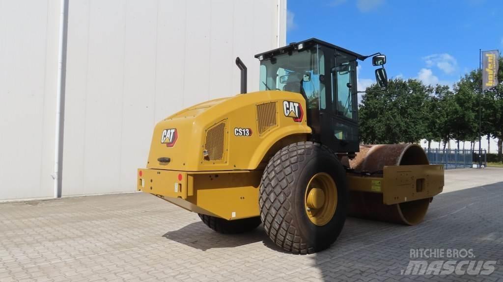 CAT CS13 Cilindros Compactadores monocilíndricos