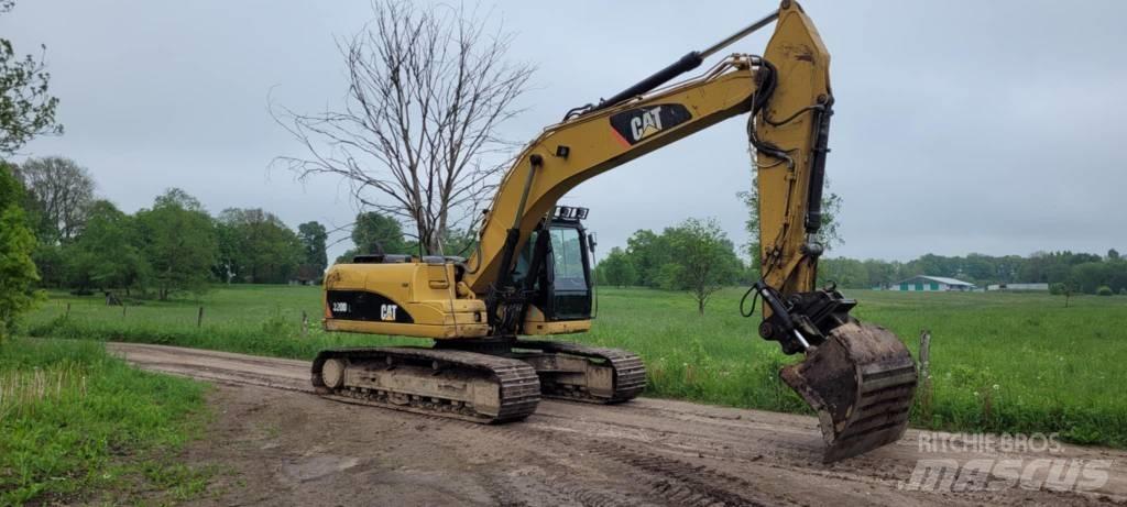 CAT 320 Escavadoras de rastos