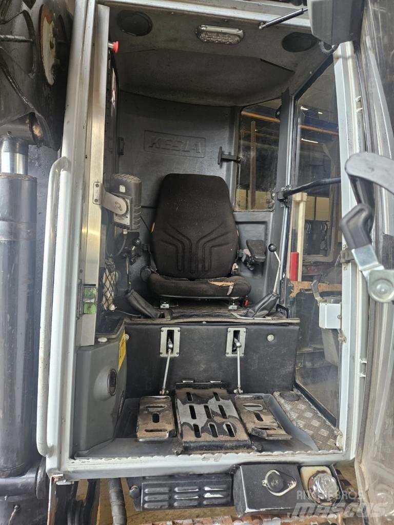 Kesla 2110T Gruas para troncos
