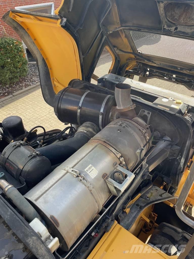 Volvo L220G Pás carregadoras de rodas