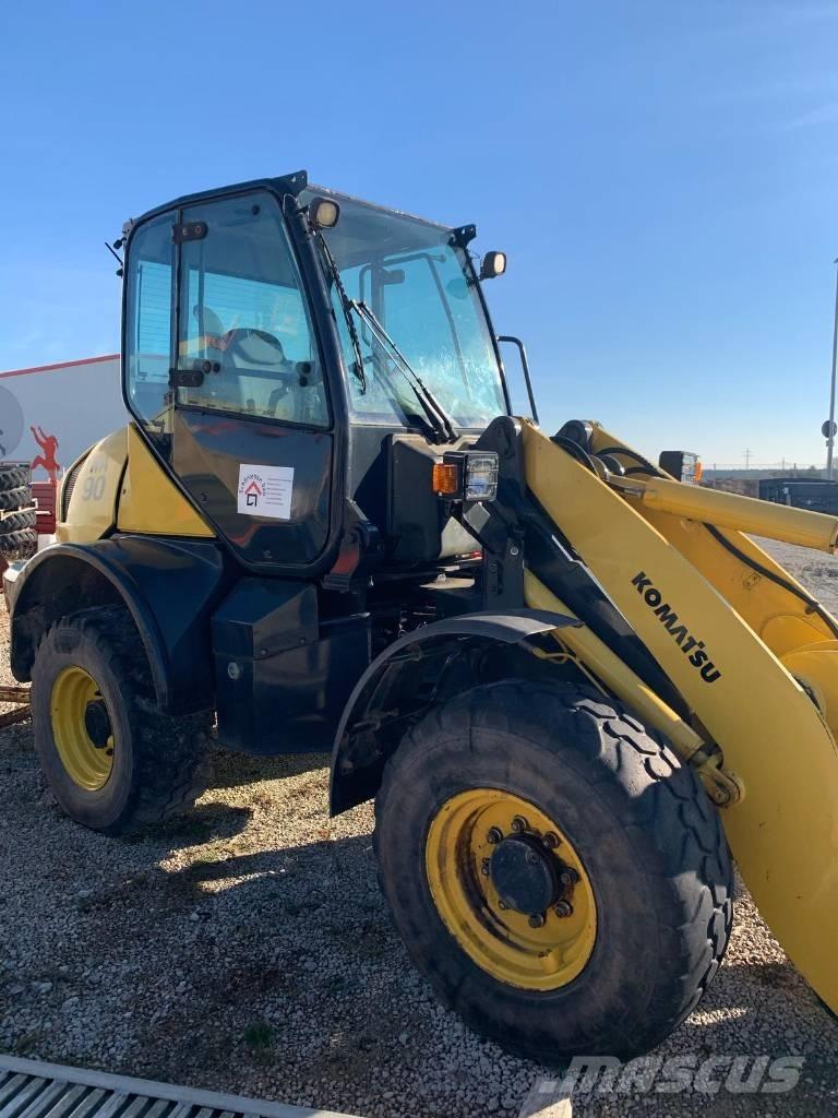 Komatsu WA 90-6 Pás carregadoras de rodas