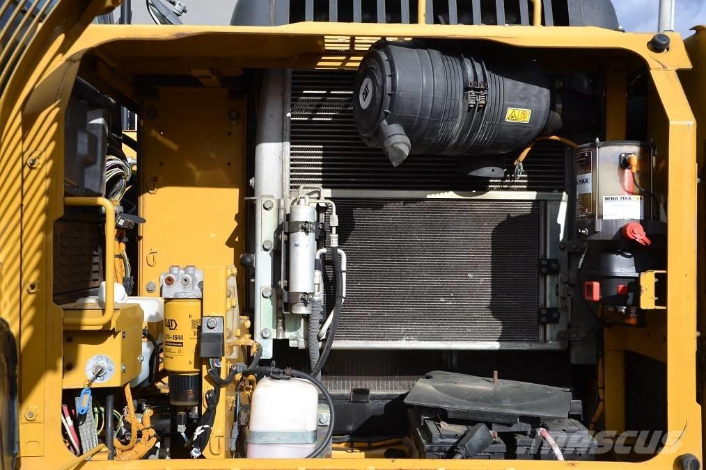 CAT 319 D L Escavadoras de rastos