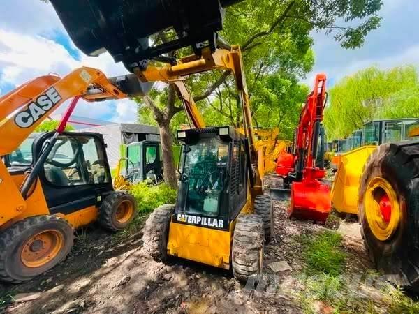 CAT 246B Mini carregadoras