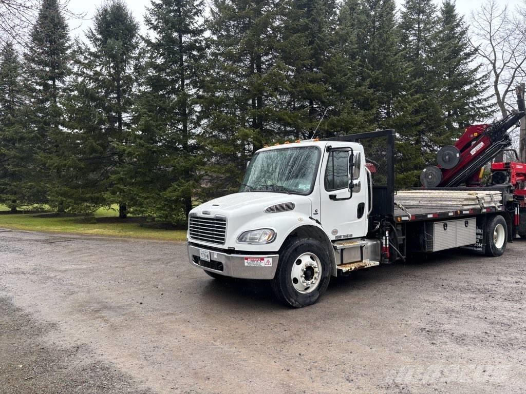 Freightliner M2-106 Gruas de rastos