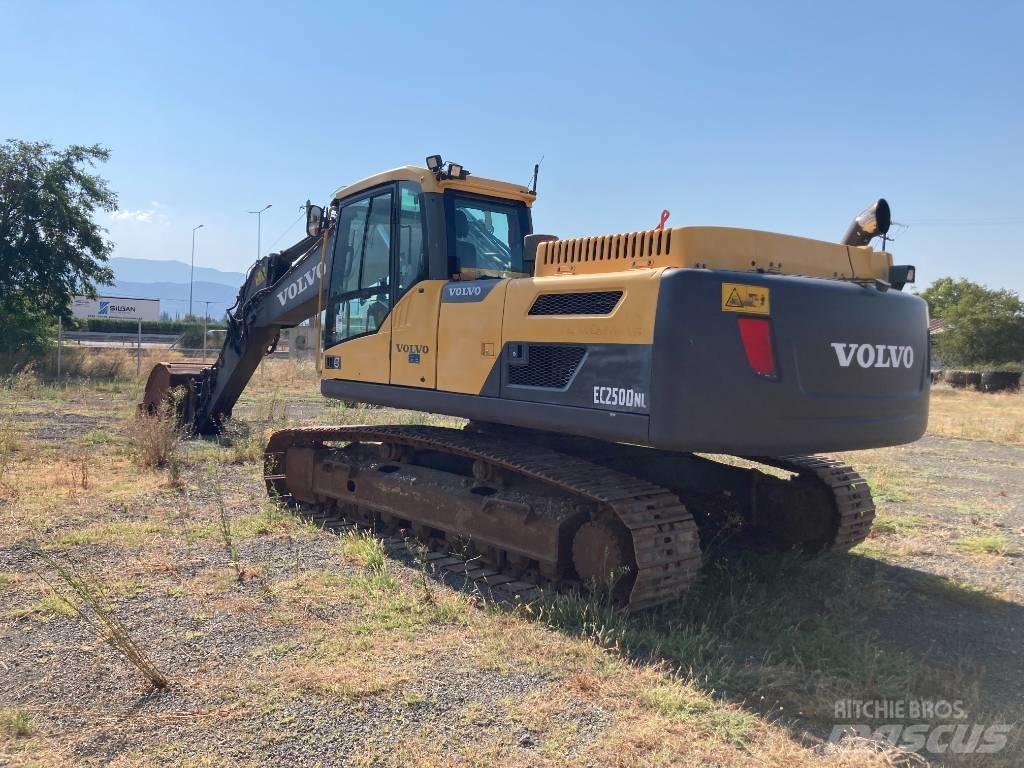 Volvo EC 250 D N L Escavadoras de rastos