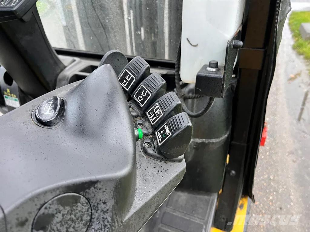 Yale GLP25VXE2170 Empilhadores a gás