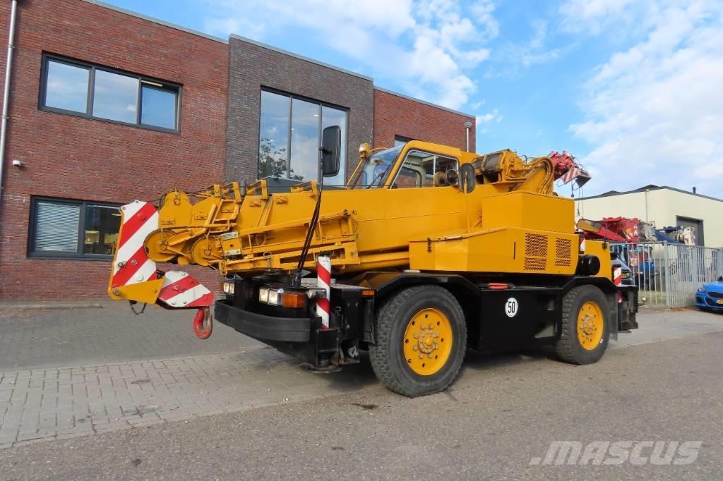 Kobelco RK 70 M2 Gruas Fora-de-estrada