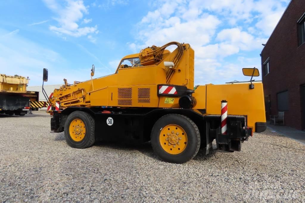 Kobelco RK 70 MZ Gruas Fora-de-estrada