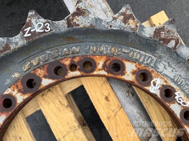 Doosan KOŁO NAPĘDOWE Rastos, correntes e material rodante
