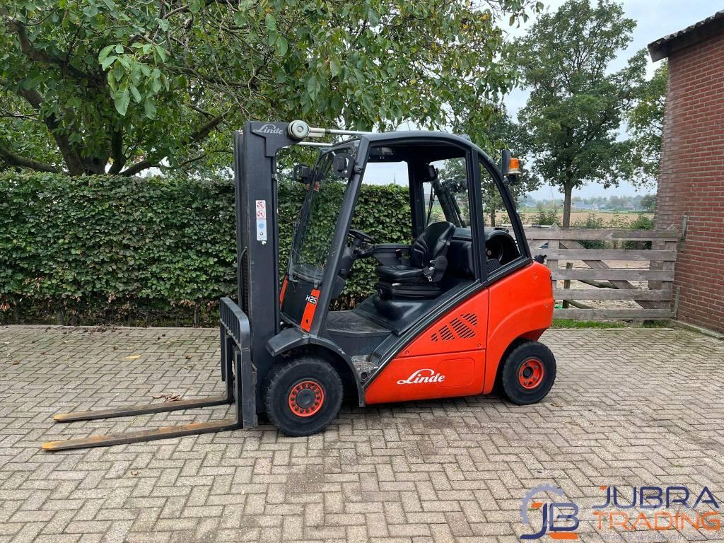 Linde H25T Empilhadores a gás