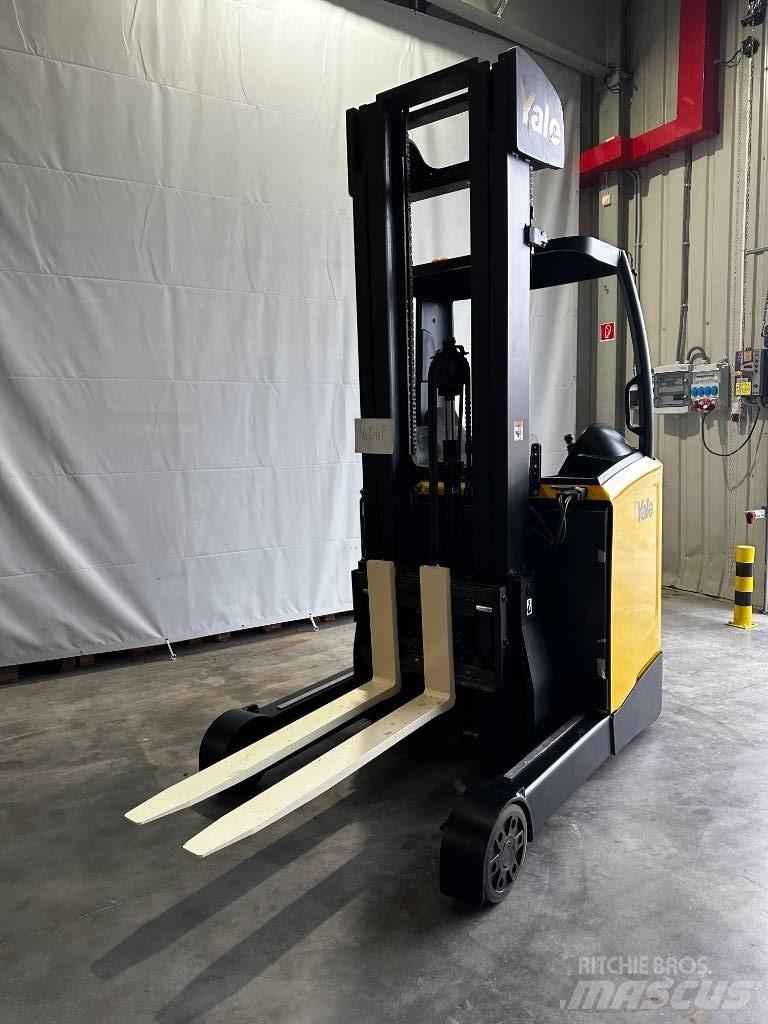 Yale MR16 Empilhadores Elevadores