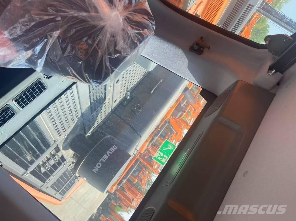 Develon DX 450 Escavadoras de rastos