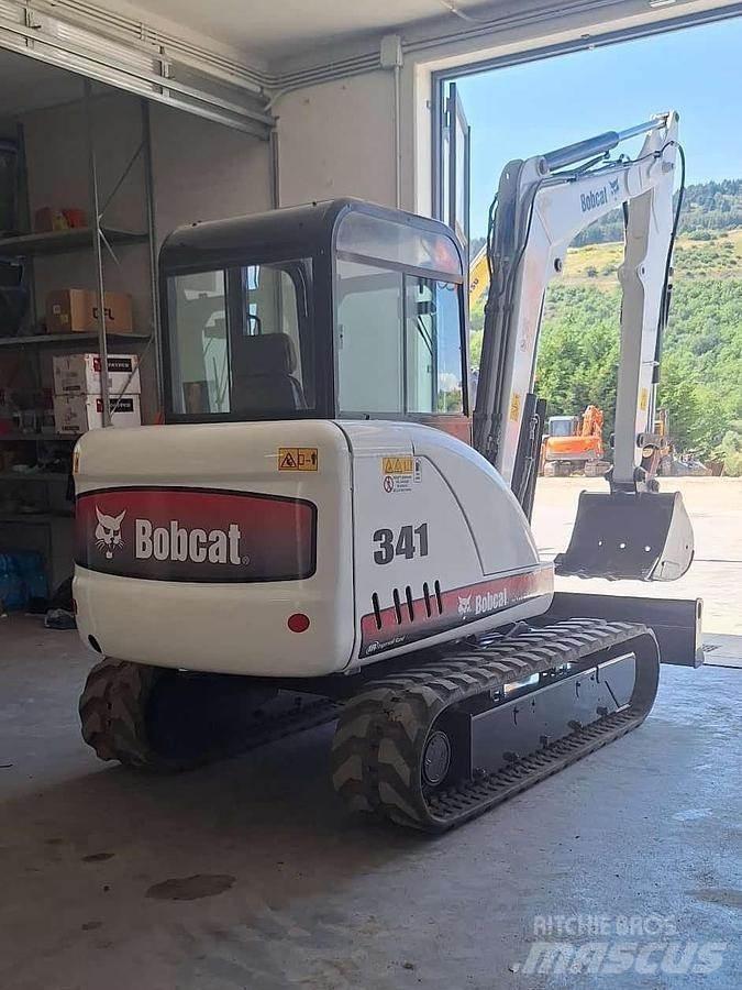 Bobcat 341 Mini Escavadoras <7t