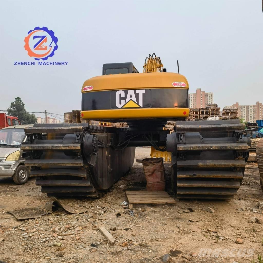 CAT 320 C Escavadoras anfíbias