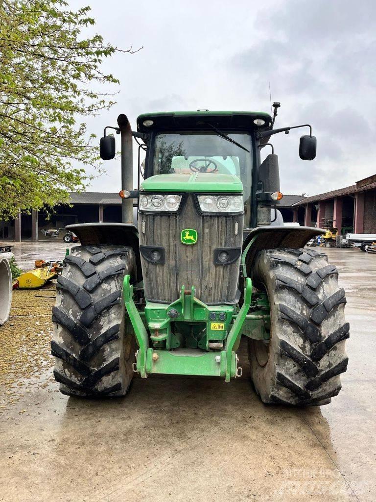 John Deere 7230 R Tratores Agrícolas usados