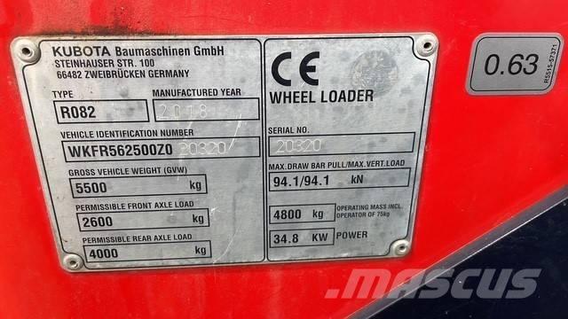 Kubota R082 Pás carregadoras de rodas