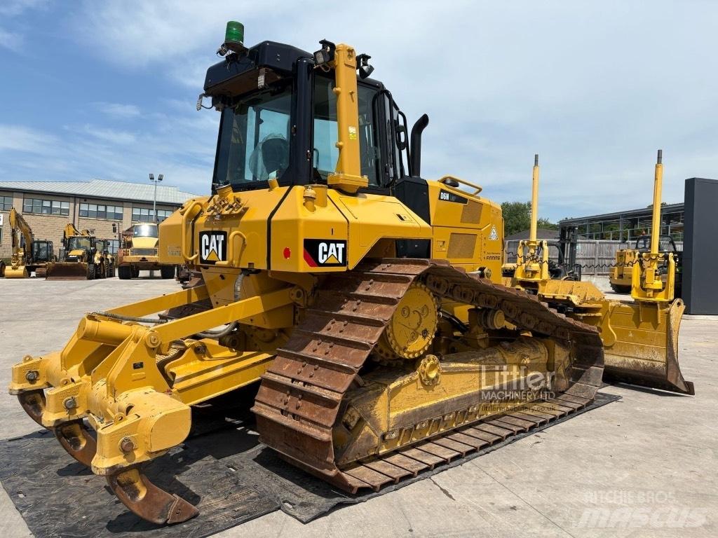CAT D 6 N LGP Dozers - Tratores rastos