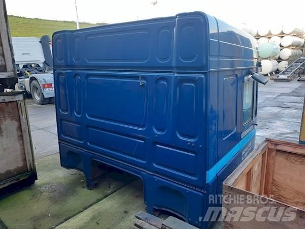 DAF SPACECAB Cabines e interior