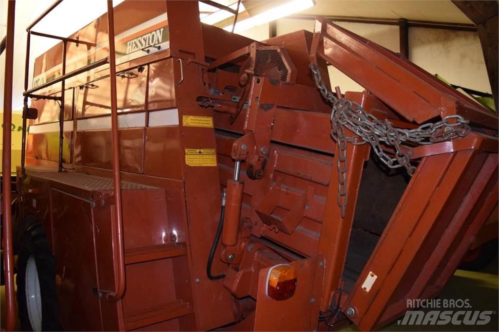 Fiat Hesston 4700 Enfardadeira de fardos quadrados